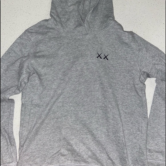 Kaws x Sesame Street Uniqlo Hoodie - Picture 1 of 4